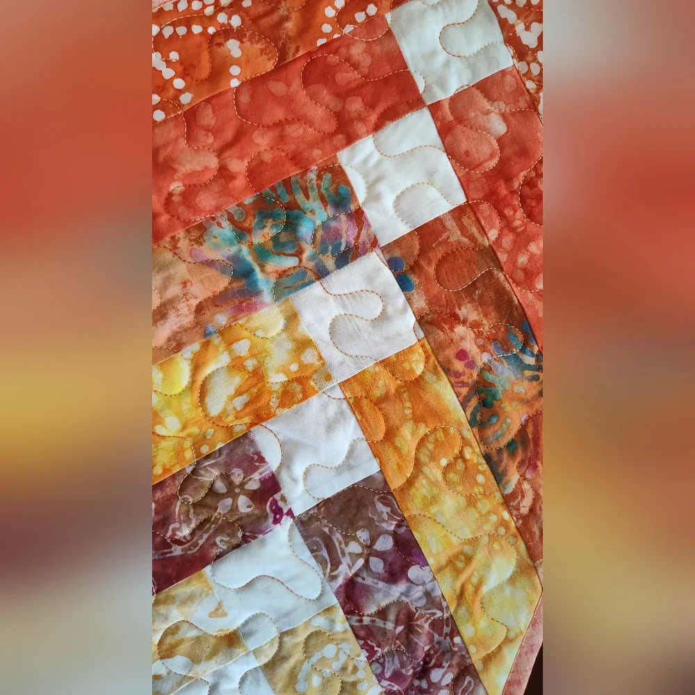 Tangerine Treasure! NEW HANDMADE Quilted Batik Table Runner -  12" X 46" - Picture 7 of 10